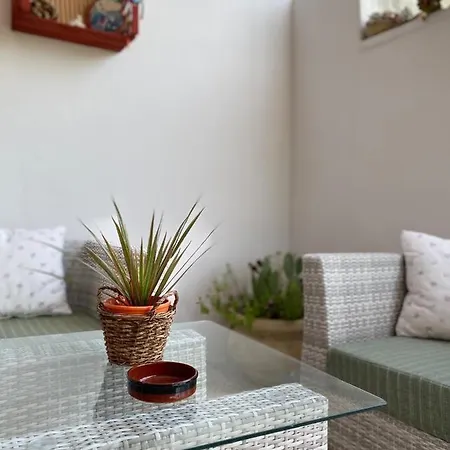 Oda ve Kahvaltı Elisa 3*