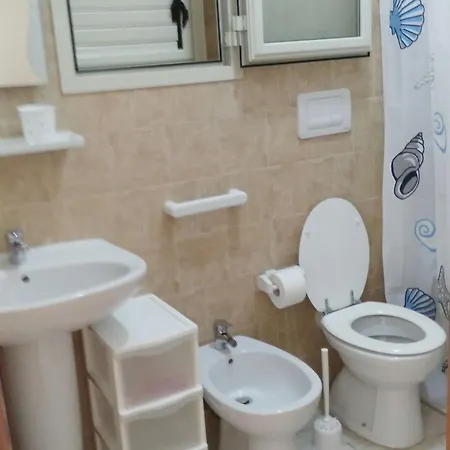 Elisa Oda ve Kahvaltı