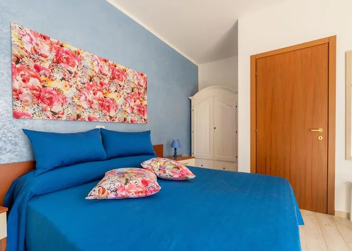 Elisa Couette-café Torre Lapillo