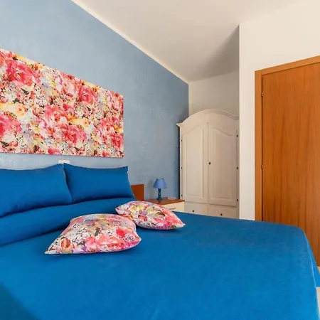 Elisa Bed & Breakfast Torre Lapillo