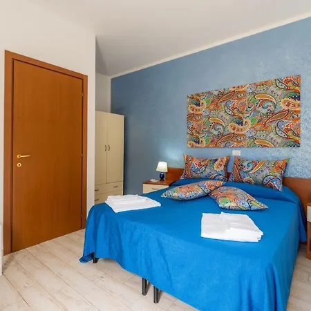 Elisa Couette-café 3*