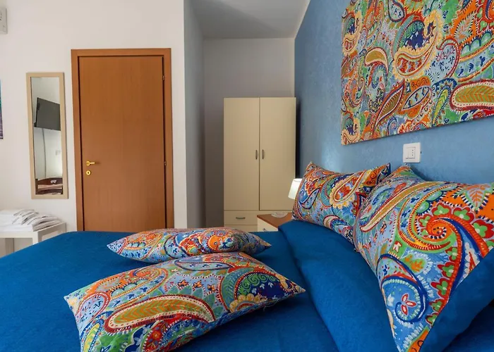 Elisa Couette-café Torre Lapillo