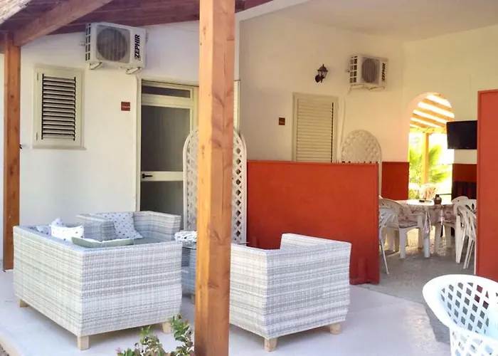 Couette-café Elisa 3*